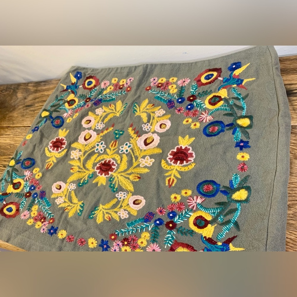 Umgee USA Size L Floral Embroidered Skirt